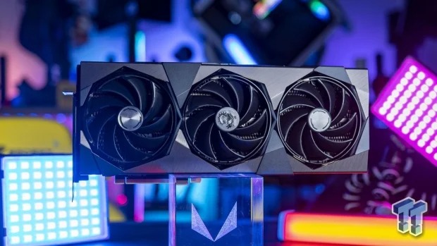 Огляд MSI GeForce RTX 4070 Ti Suprim X